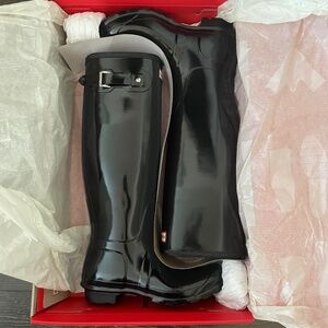 Hunter Tall Black Gloss Boots